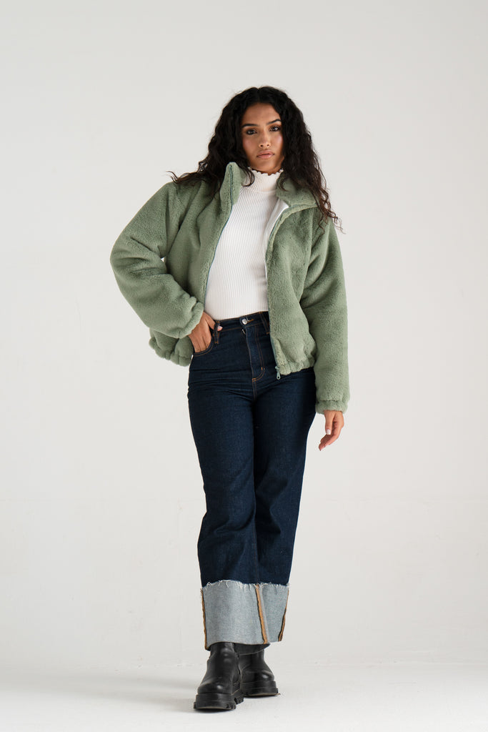 Cloudy Faux Fur Jacket In Sage Green